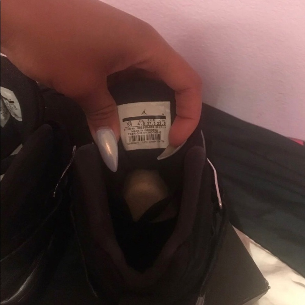 Jordan 8s
